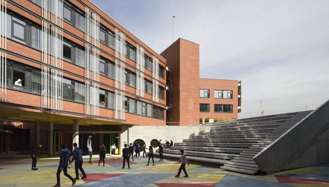 Şehit Binbaşı Karabıyık and Dr. Oktay Duran Anatolian Technical High Schools Sports Halls